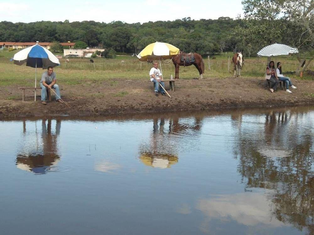 Hotel Fazenda Recanto Do Monte Alegre Piraju Eksteriør billede