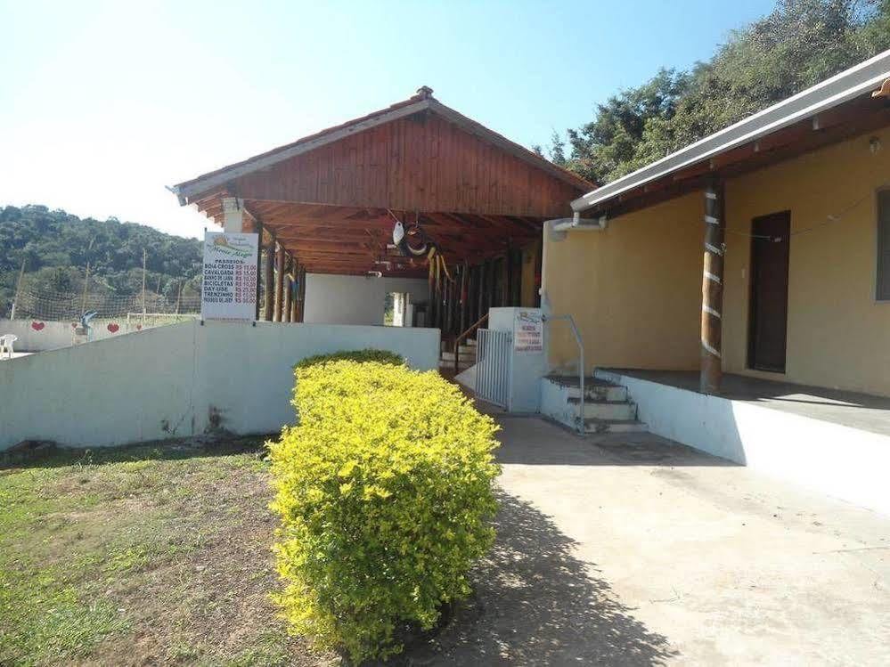 Hotel Fazenda Recanto Do Monte Alegre Piraju Eksteriør billede